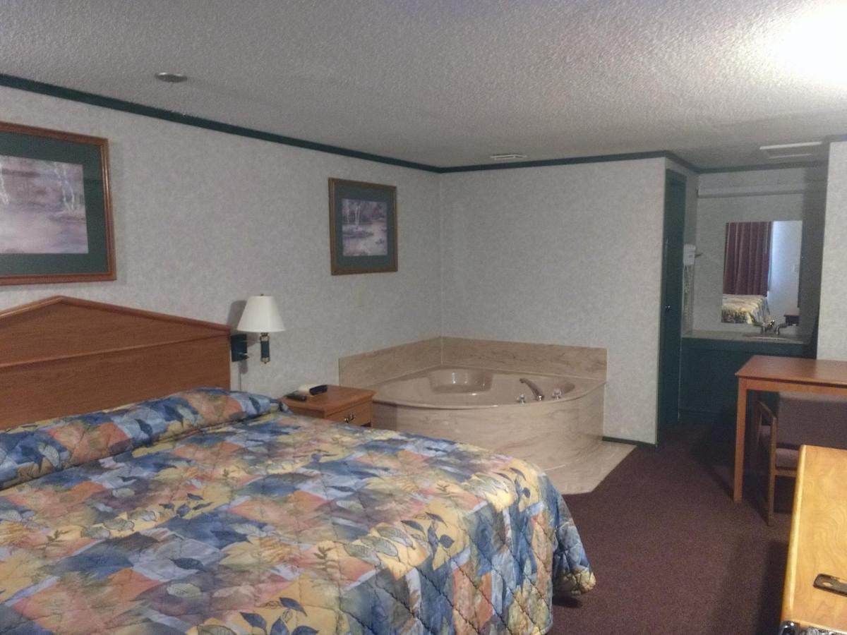 Kensington Inn - Howell Εξωτερικό φωτογραφία