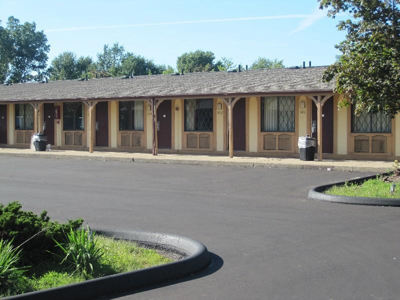 Kensington Inn - Howell Εξωτερικό φωτογραφία